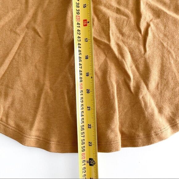 The Kindred Studio (Little & Lively) Mustard Ruffled Top Women's Size Large - Picture 5 of 5